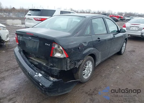 2006 Ford Focus Zx4 z USA, uszkodzony, nr VIN 1FAFP34N06W134273